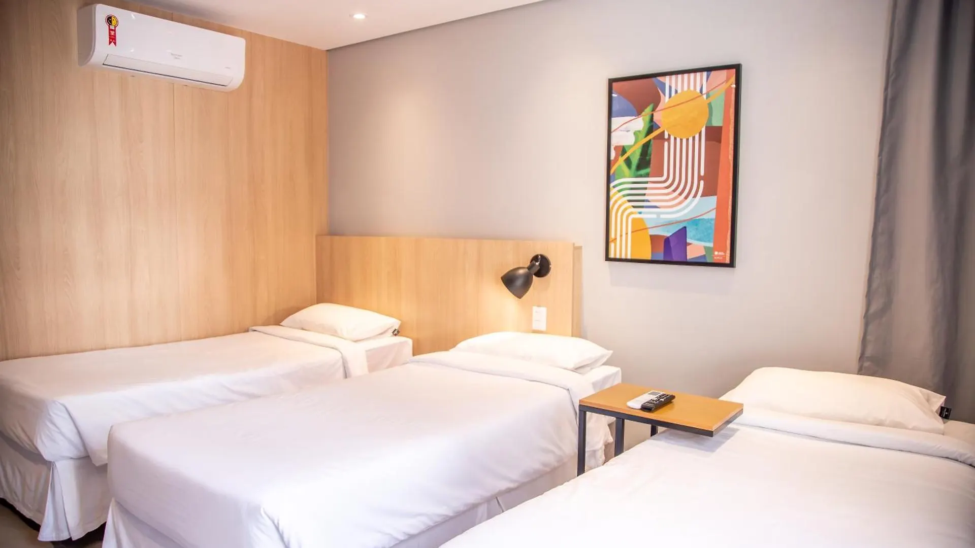 Cozzy Suites Paraiso Hotel 圣保罗