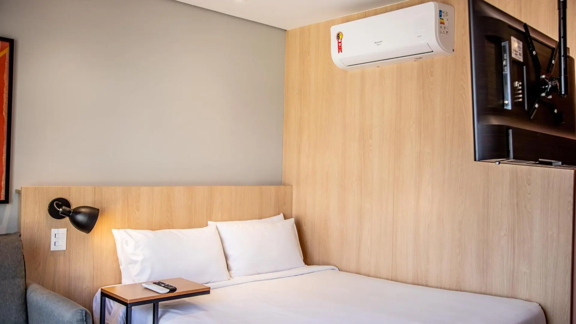 ****  Cozzy Suites Paraiso Hotel 圣保罗 巴西